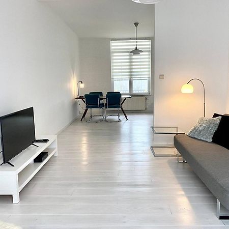Wit Ii, Near Metro, Train N7670 Apartment Брюксел Екстериор снимка